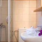 Maistros Tsoukaládhes
