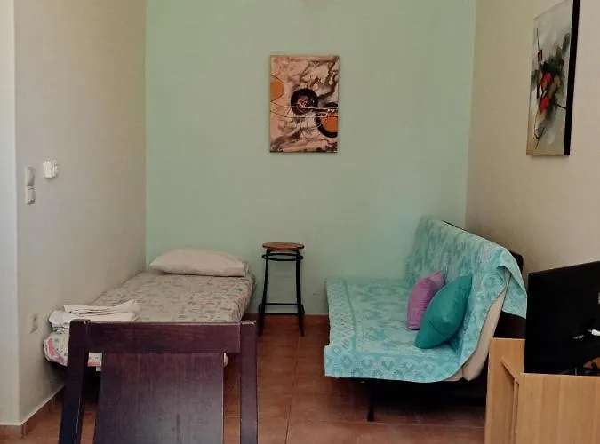 アパート Maistros Tsoukaládhes