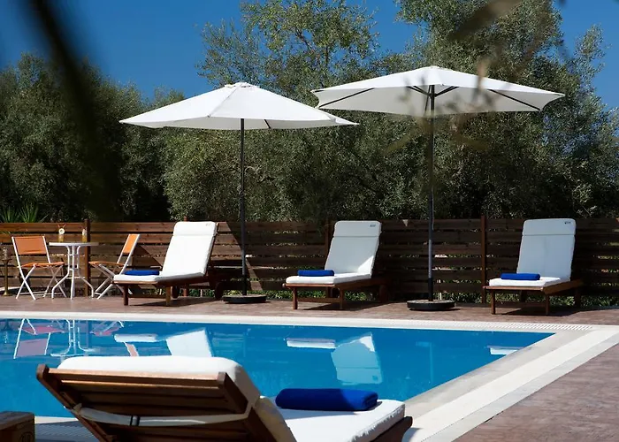 アパート Maistros Tsoukaládhes