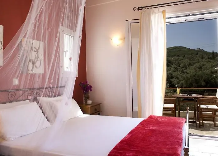 アパート Maistros Tsoukaládhes